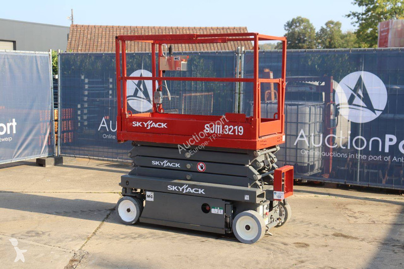 Nacelle Skyjack SJIII-3219