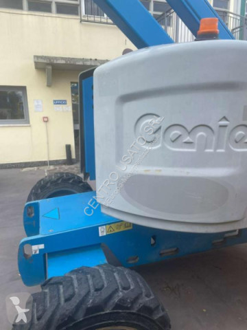 Вишка самоходна вишка съчленена Genie