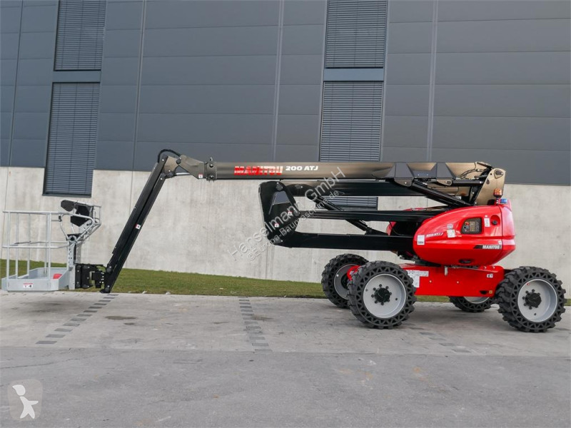 Автовышка Manitou