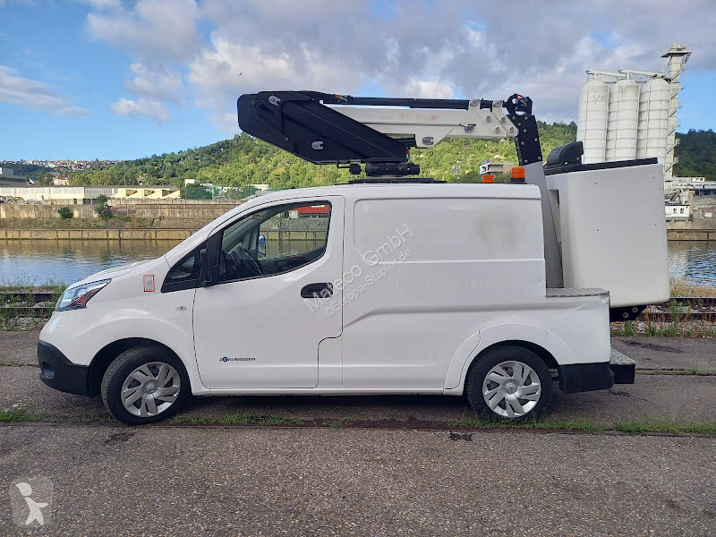 Lift Klubb K20 / NISSAN NV200