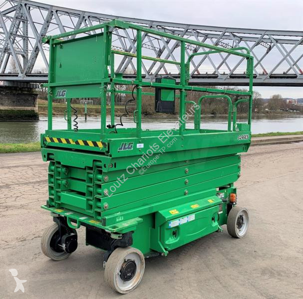 Piattaforma aerea JLG