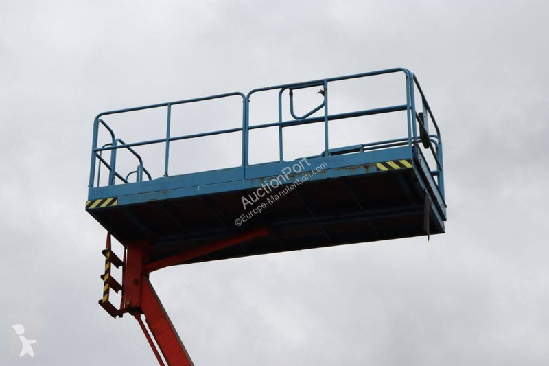 Piattaforma aerea UpRight SL26SL