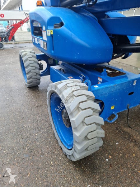 منصة تلسكوبية Niftylift HR17 HYBRID 4X4