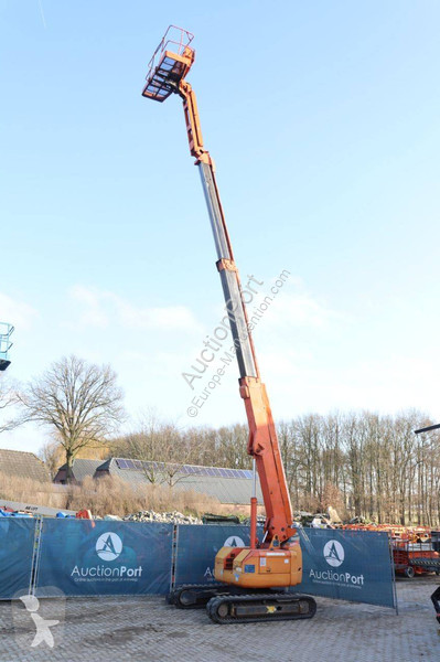 Nacela Hitachi HX140B