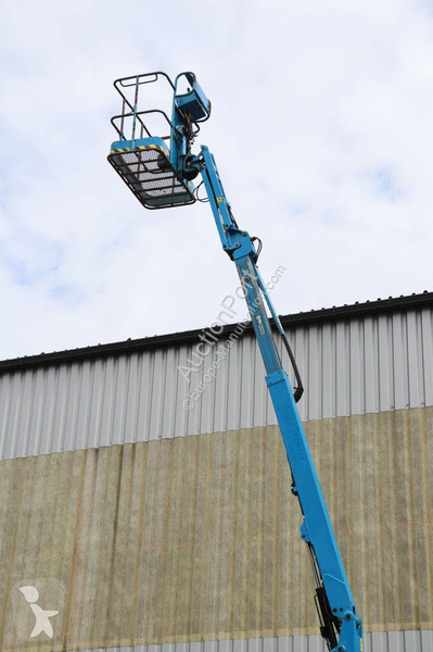 Plataforma elevadora Genie Z-34/22