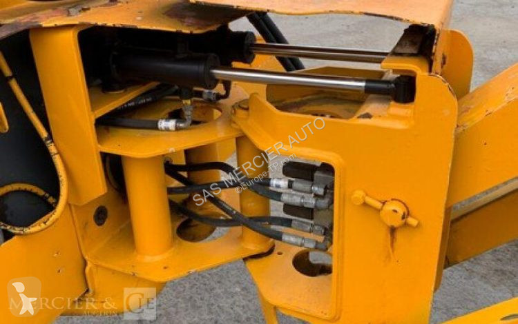 Hoogwerker JLG nacelle articulee automotrice...