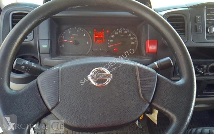 Автовышка Nissan