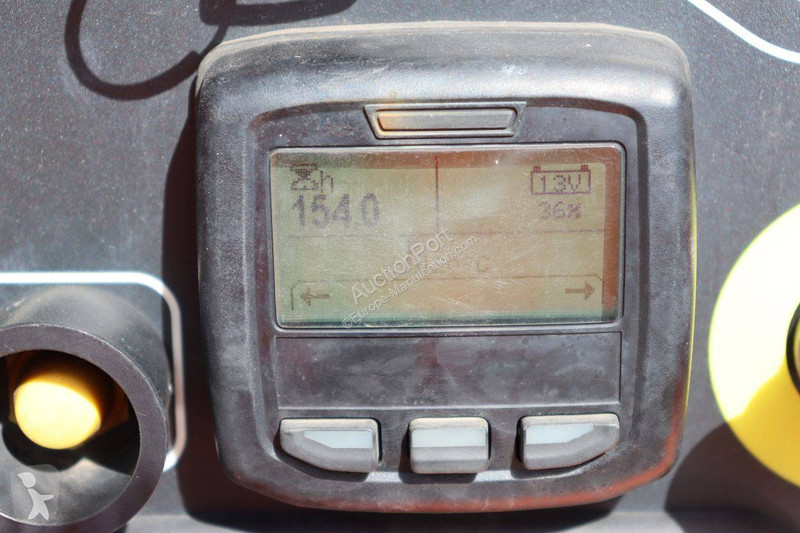 升降机 JLG EC