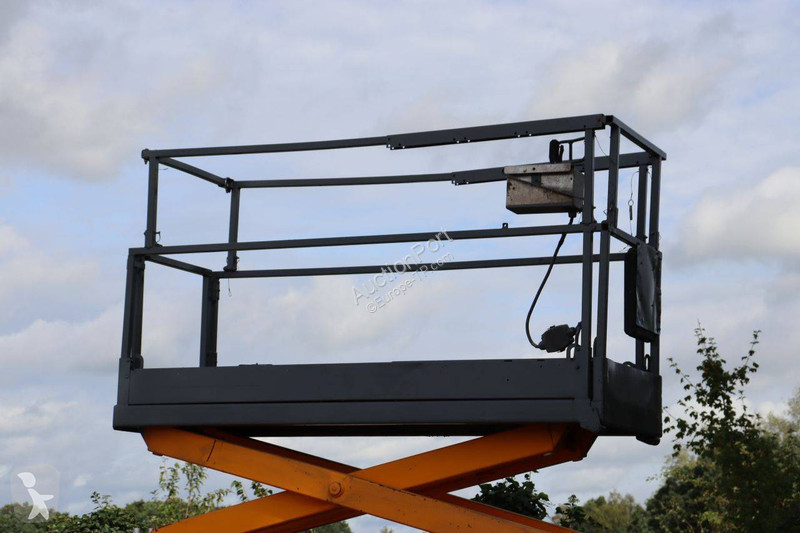 Lift Skyjack SJIII-3220