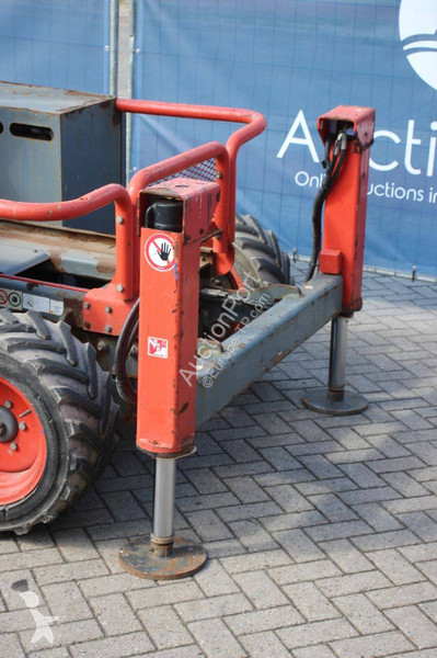Plataforma elevadora Skyjack SJ6826RT