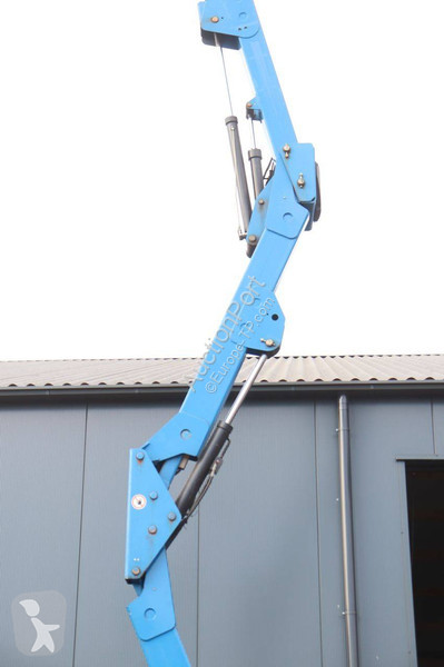 Plataforma elevadora JLG