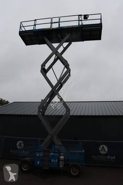 Nacelle Genie GS-3384