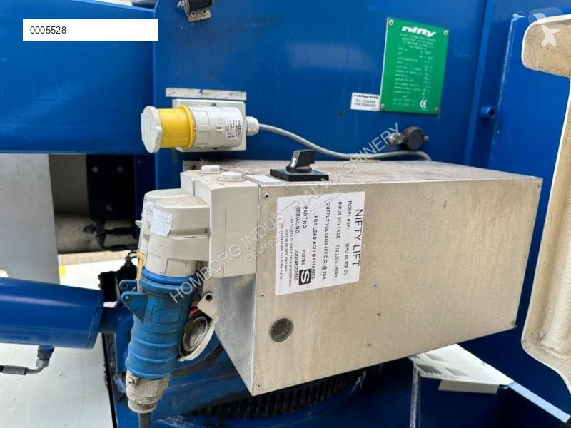 منصة تلسكوبية Niftylift HR 15 NDE Kubota Diesel...
