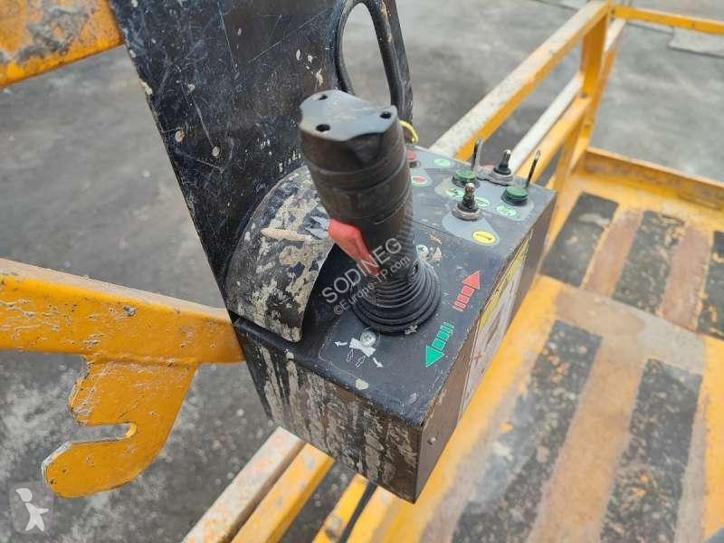 منصة تلسكوبية Haulotte  CISEAUX COMPACT 8