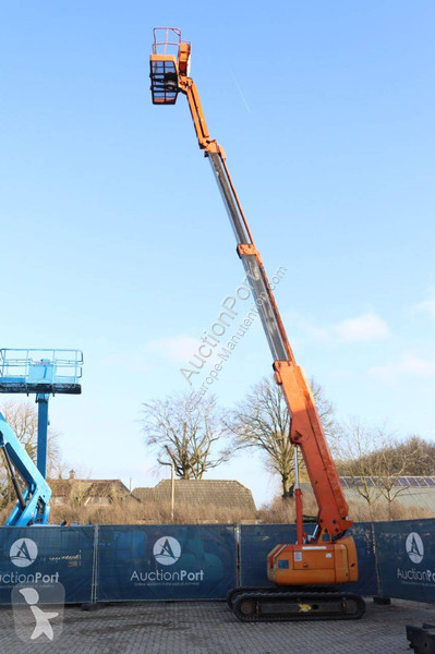 Nacela Hitachi HX140B