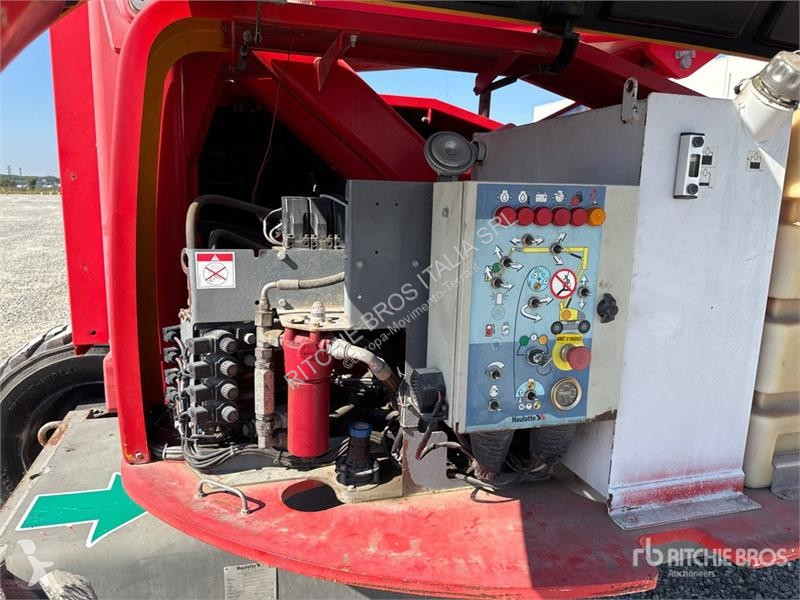Emelőkosár Haulotte Articulating Boom Lift