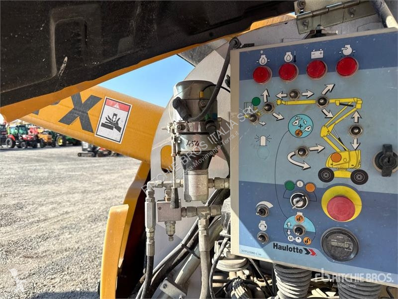 Emelőkosár Haulotte Articulating Boom Lift