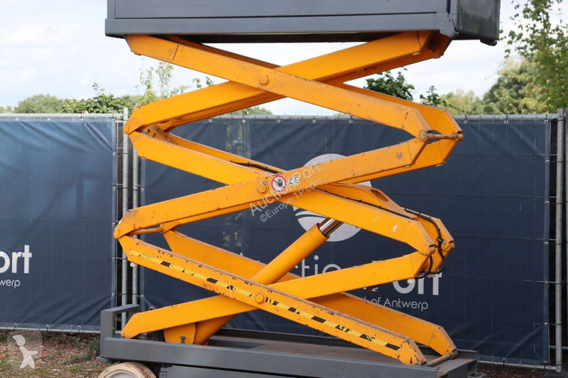 Lift Skyjack SJIII-3220