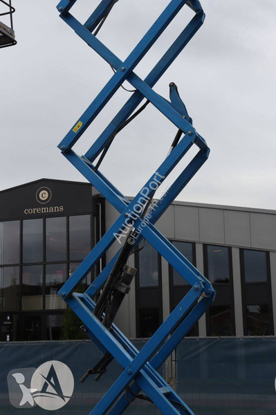 Plataforma elevadora JLG