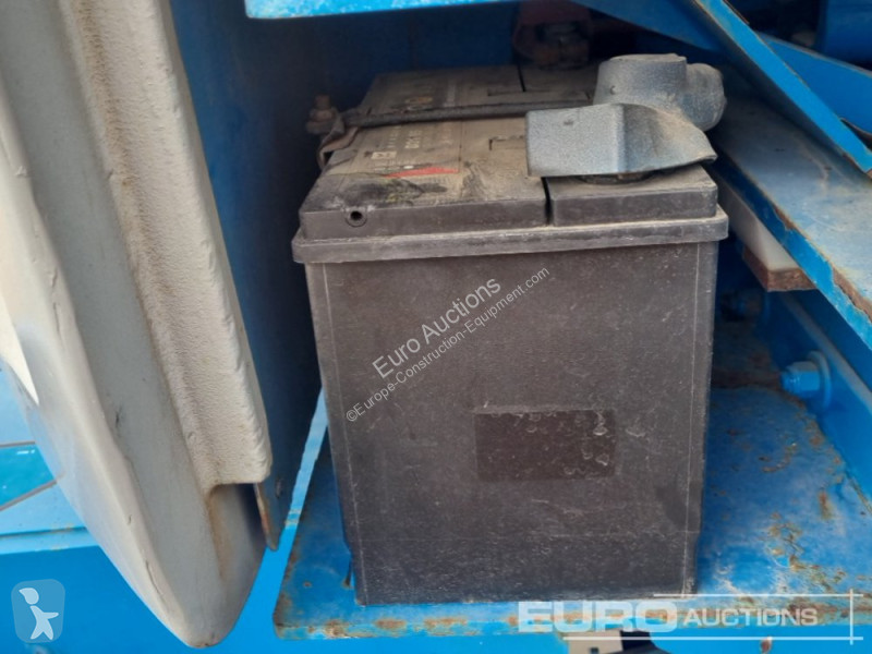 منصة تلسكوبية  Z45/25