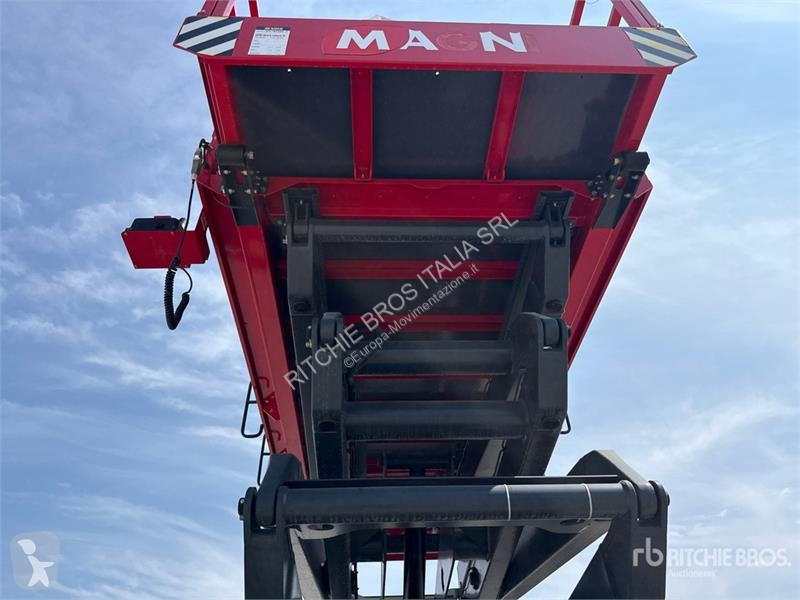 Автовишка Magni ES1823RT.2 4x4 Electric Scissor...