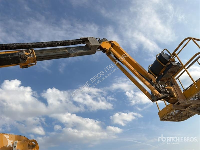 Plataforma elevadora Haulotte HA16RT Diesel...