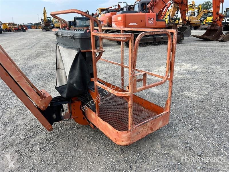 Plataforma elevadora JLG