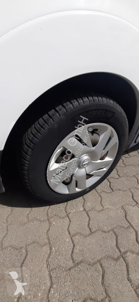 Véhicule utilitaire Nissan K20 / NISSAN NV200