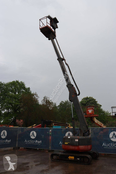 Nacela Hitachi HX99B