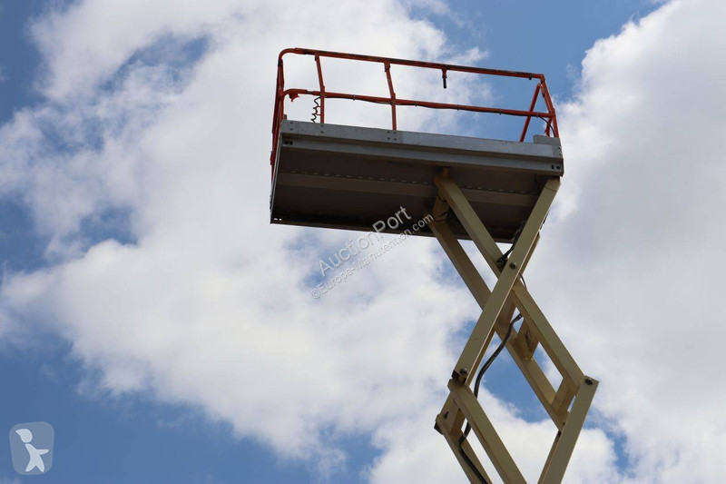 JLG  aerial platform