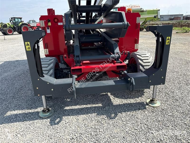 Автовишка Magni ES1823RT.2 4x4 Electric Scissor...