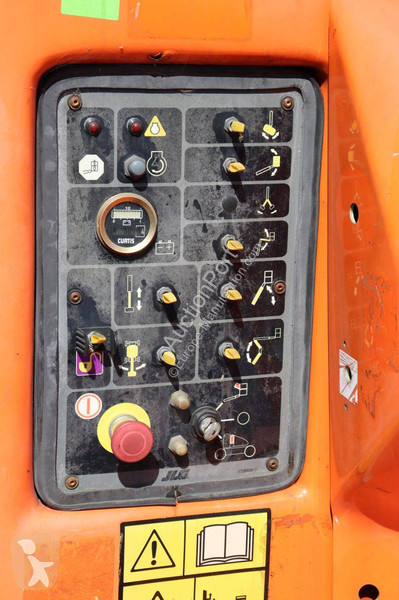 Plataforma elevadora JLG