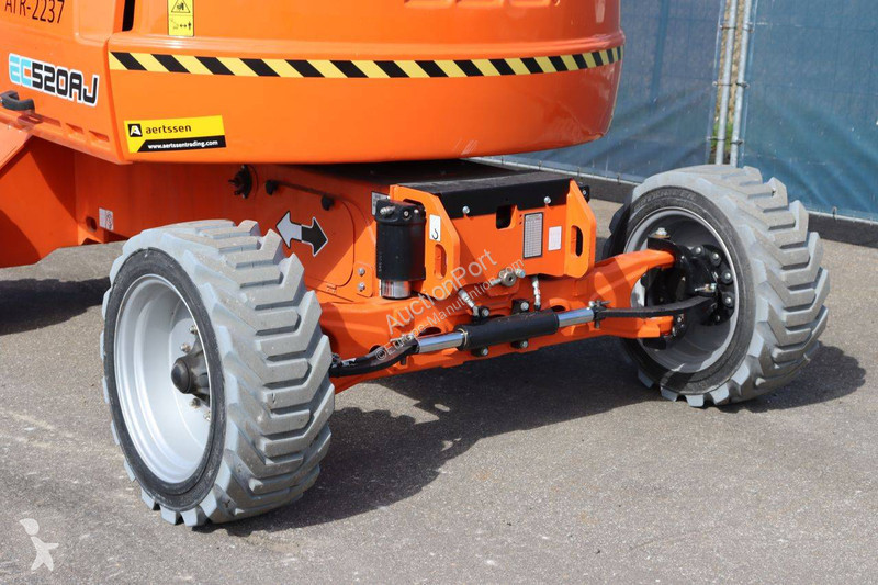 升降机 JLG EC