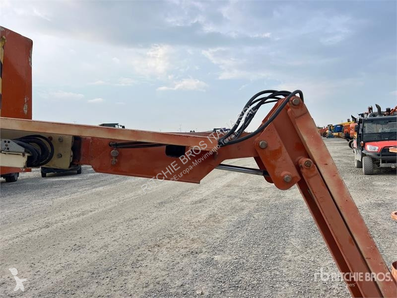 Plataforma elevadora JLG