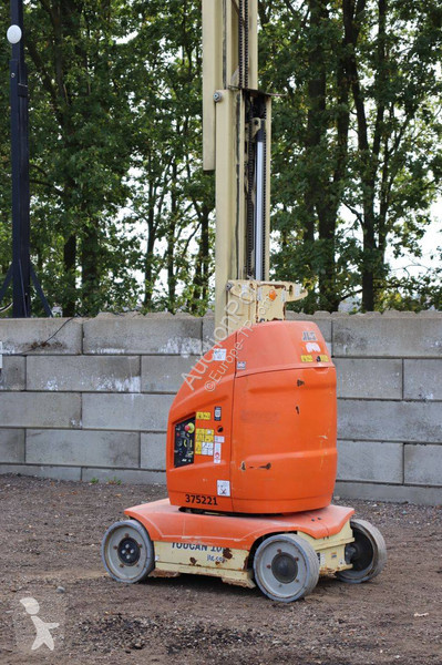 Plataforma elevadora JLG 10E