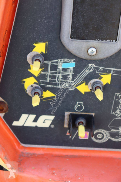 Автовишка JLG