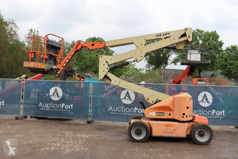 Plataforma elevadora JLG