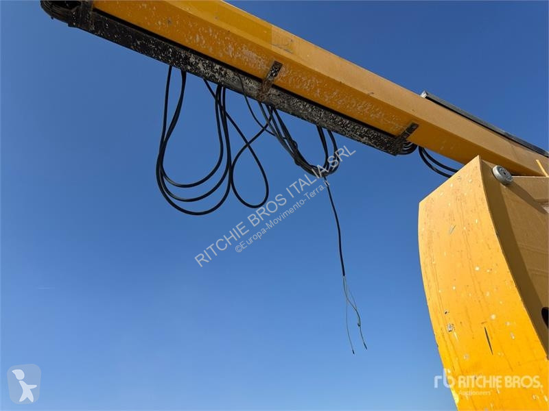 Emelőkosár Haulotte Articulating Boom Lift