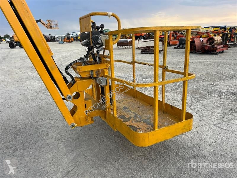 Lift Haulotte HA16PX Diesel Articulating Boom Lift