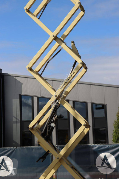 Plataforma elevadora JLG