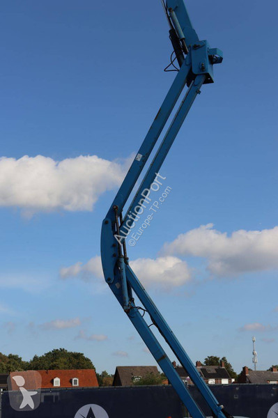Plataforma Genie Z45/25