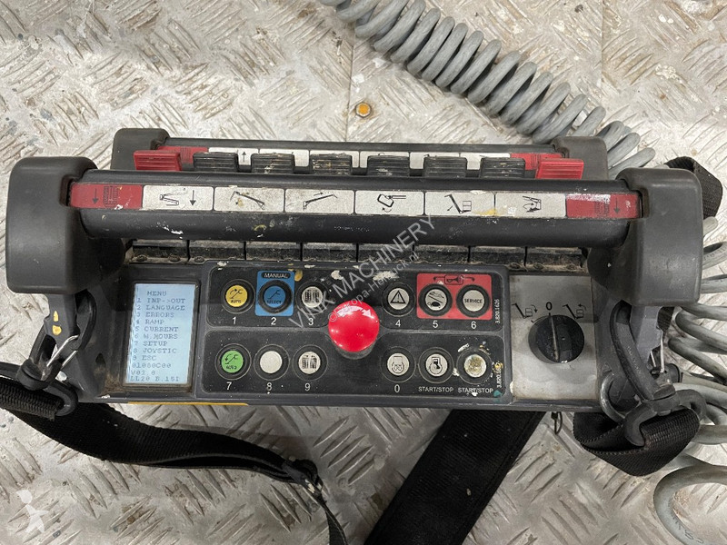 منصة تلسكوبية Hinowa Lightlift 20.10 IIIS