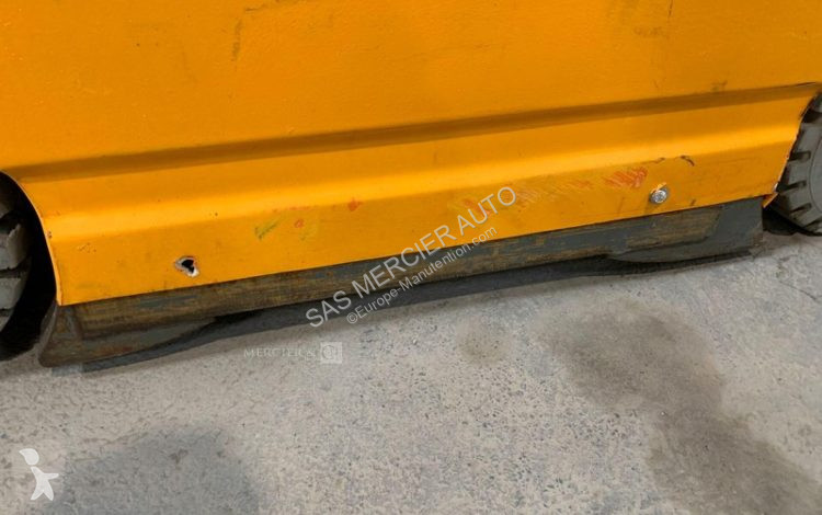 Nacelle Manlift nacelle a mat vertical...