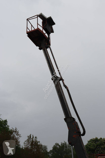 Nacela Hitachi HX99B