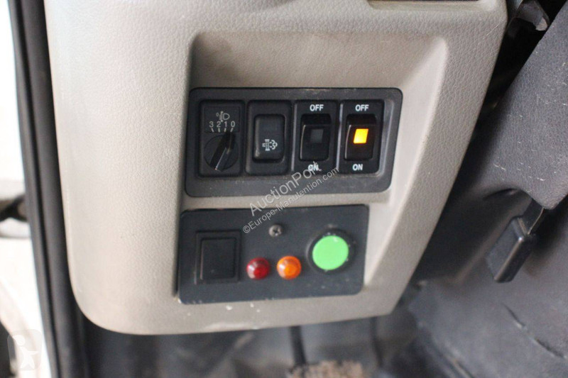 Gondola Renault 120 DXI