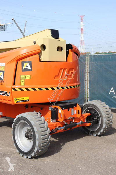 升降机 JLG EC
