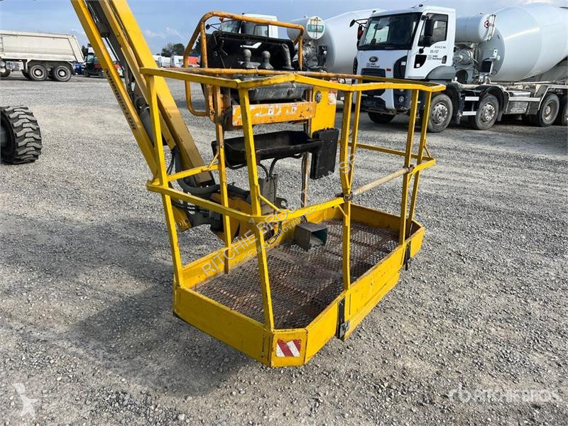 Plataforma elevadora Haulotte HA20RTJ Diesel...