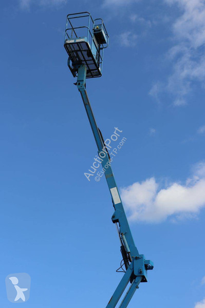 Plataforma Genie Z45/25