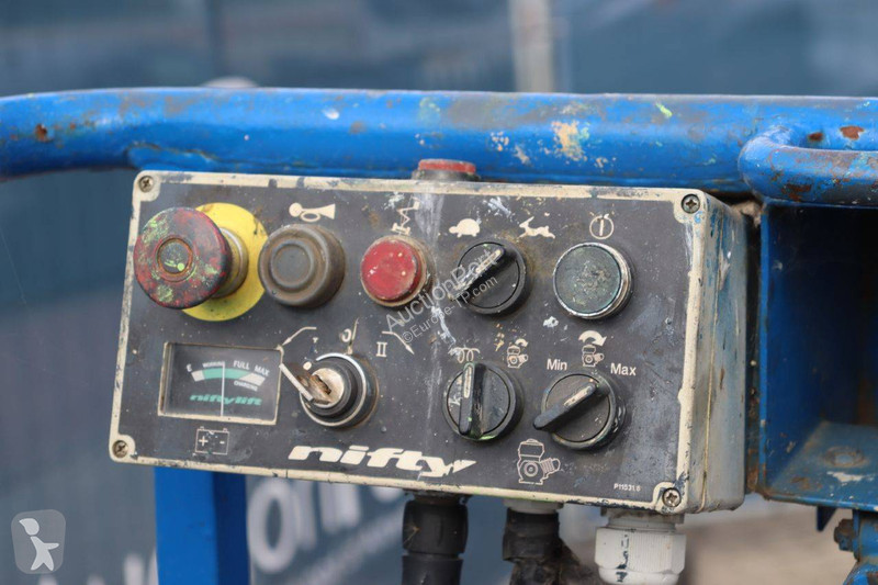 Plataforma Niftylift HR12 NDE