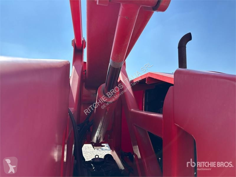 Emelőkosár Haulotte Articulating Boom Lift